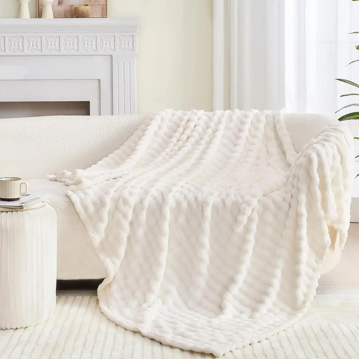 3D Bubble Plush Flannel Throw Blanket