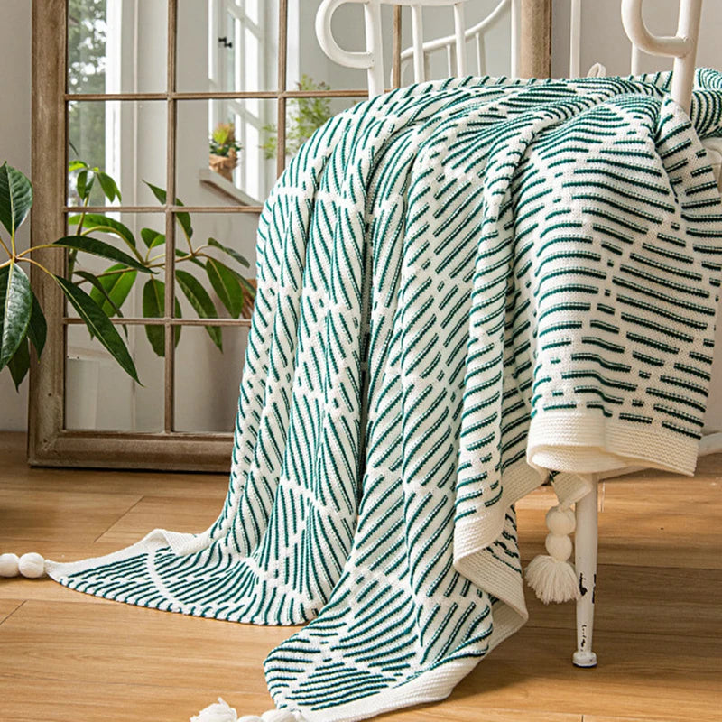 Checkered Knit Tassel Bedspread Throw