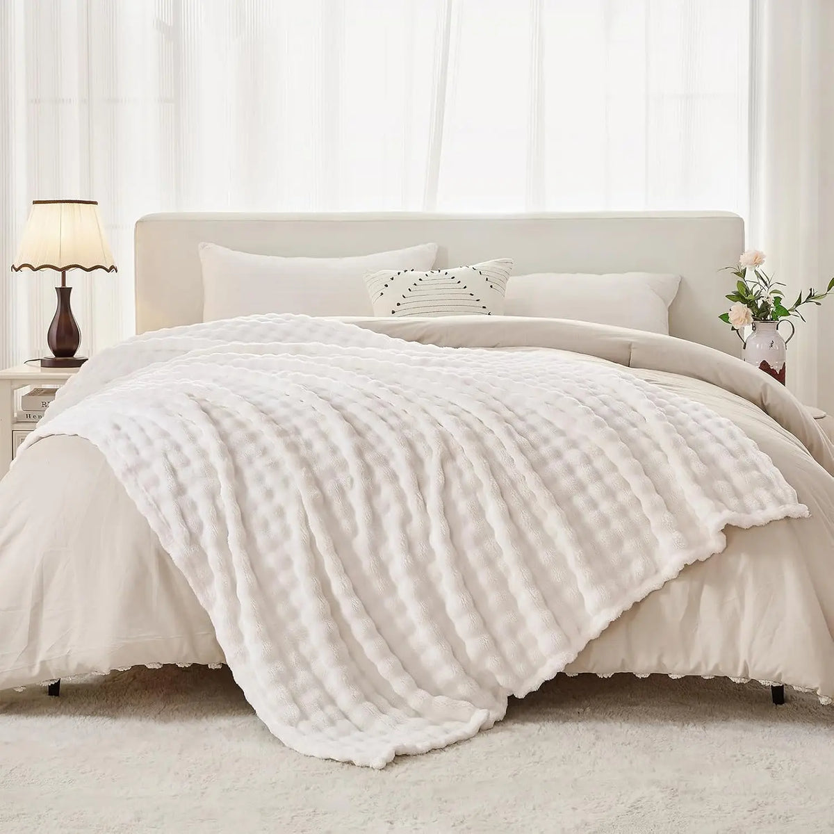 3D Bubble Plush Flannel Throw Blanket
