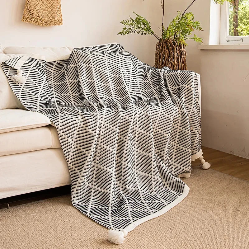 Checkered Knit Tassel Bedspread Throw