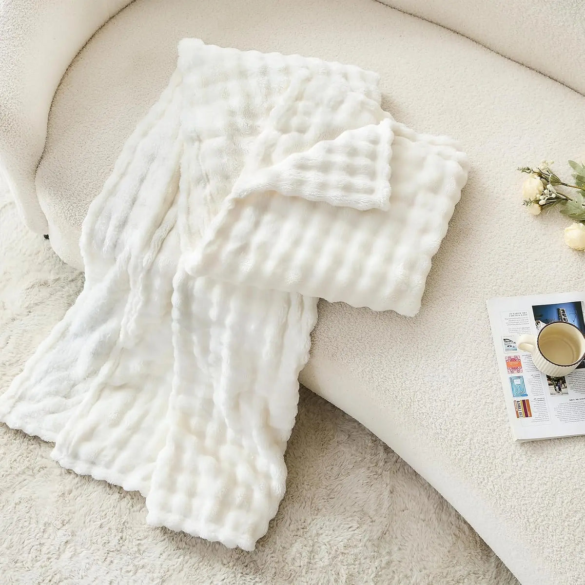 3D Bubble Plush Flannel Throw Blanket